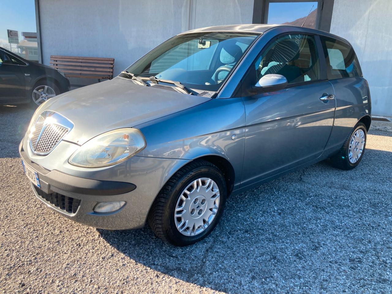 Lancia Ypsilon 1.3 Multijet 16V Platino