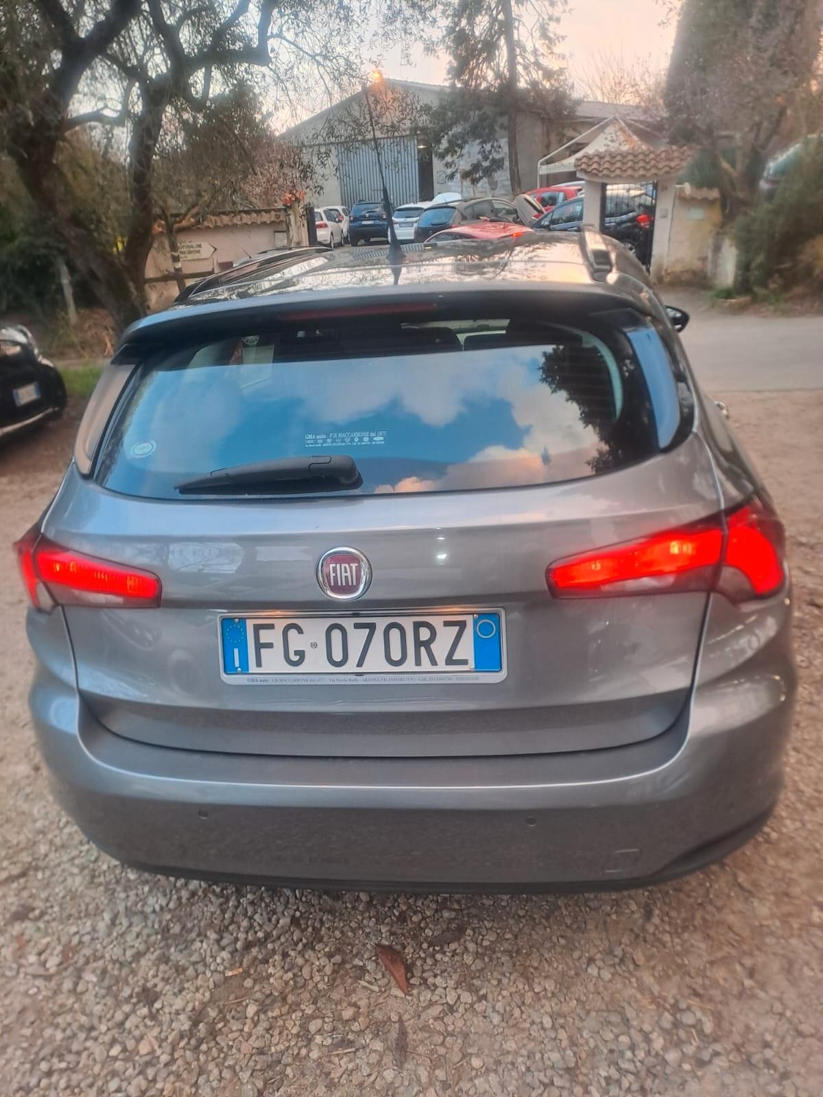Fiat Tipo 1.6 Mjt S&S SW Lounge