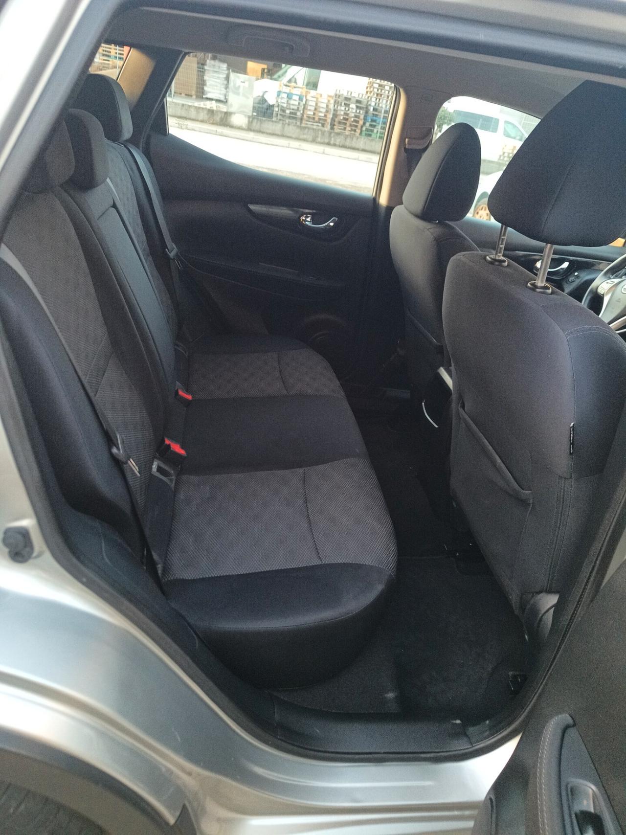 Nissan Qashqai 1.5 dCi Acenta