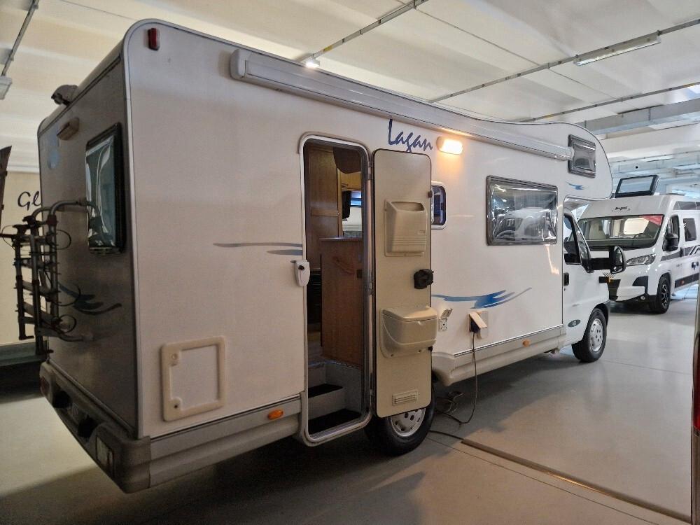 CAMPER MCLOUIS LAGAN 420
