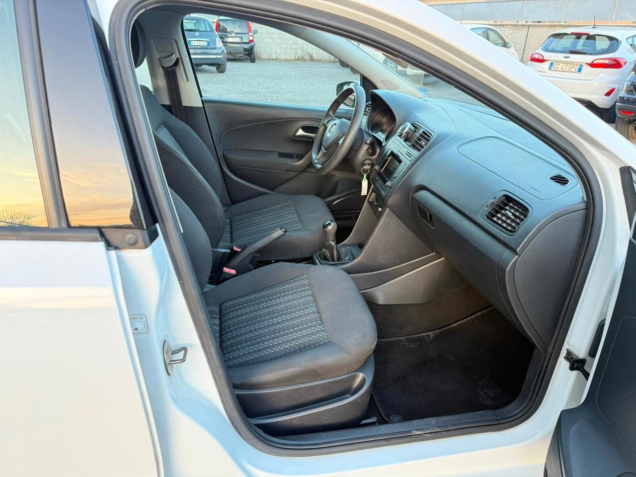 Volkswagen Polo 1.0 MPI 5p. Trendline