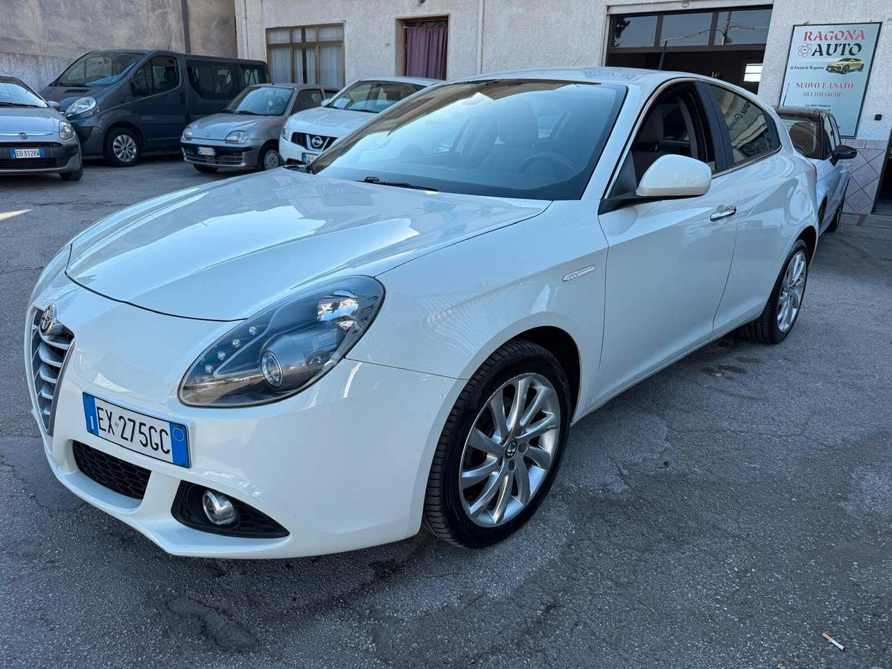 Alfa Romeo Giulietta 1.6 JTDm-2 105 CV Distinctive