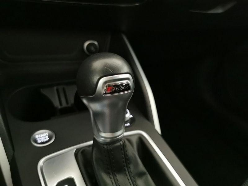 Audi Q2 30 1.6 tdi Business Design s-tronic