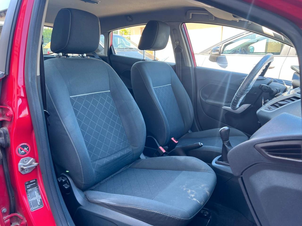 Ford Fiesta 1.4 TDCi 70CV 5 porte Titanium