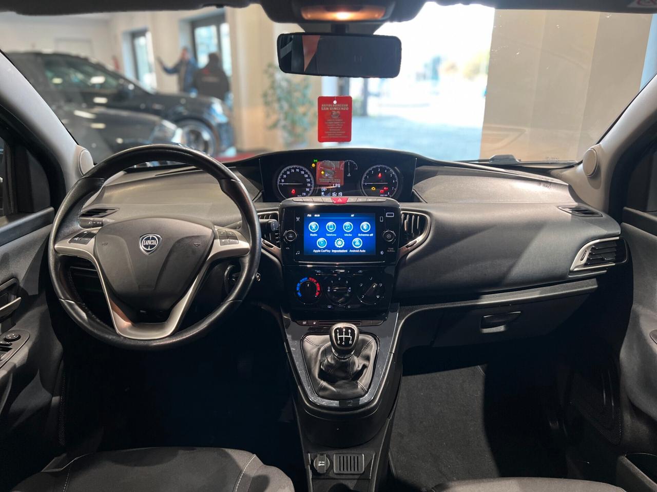 Lancia Ypsilon 1.2 69 CV 5p. GPL Ecochic Gold