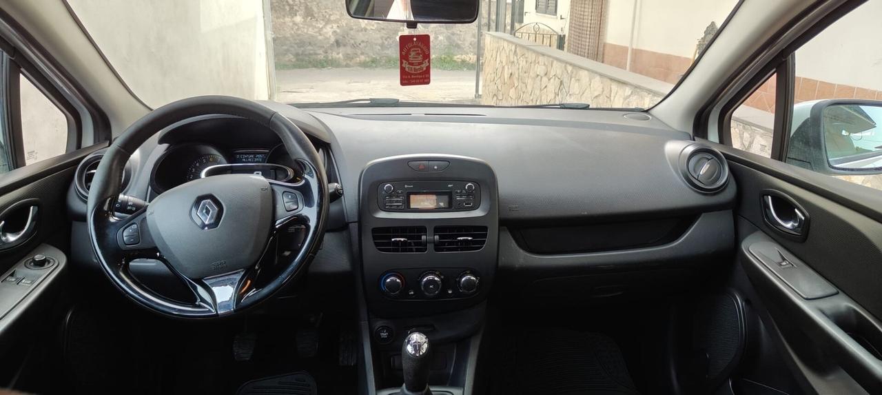 Renault Clio 1.2 75CV 5 porte Live