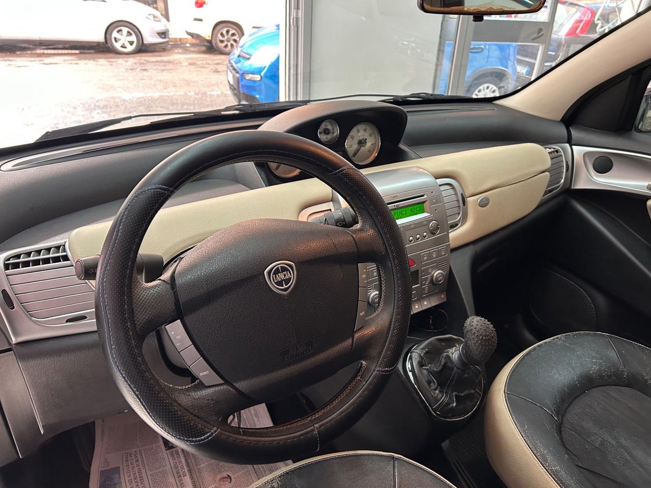 Lancia Ypsilon 1.2 B. Neo Patentati