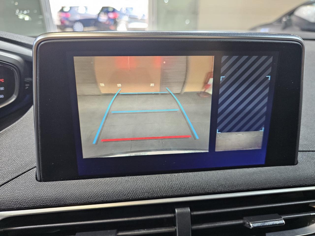 Peugeot 5008 BlueHDi 120 EAT6 GT Line