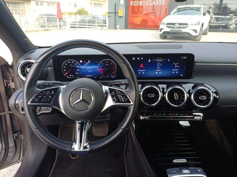 Mercedes-Benz Classe A A 180 d Progressive Advanced auto
