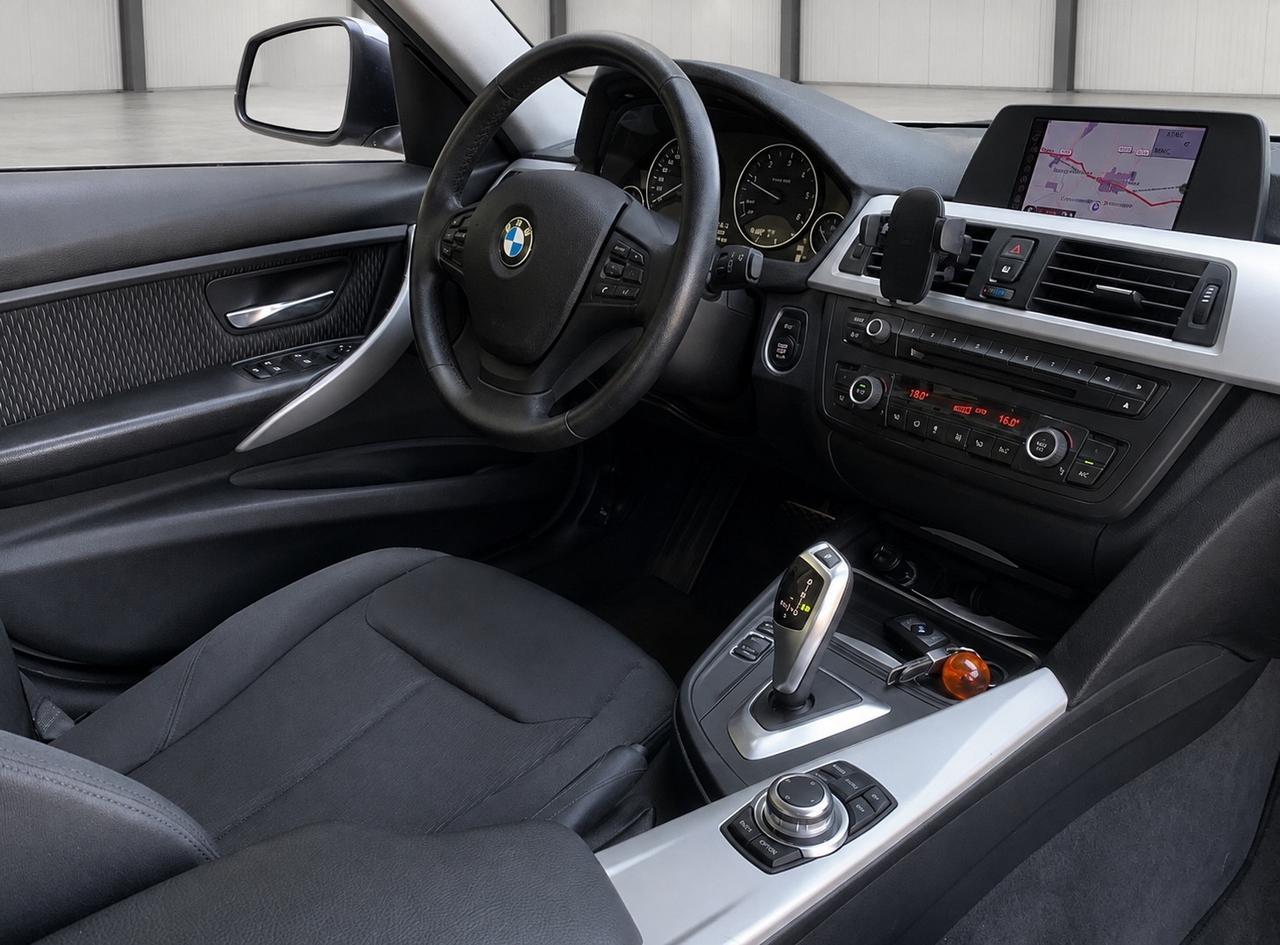 Bmw 320 320d Touring Modern