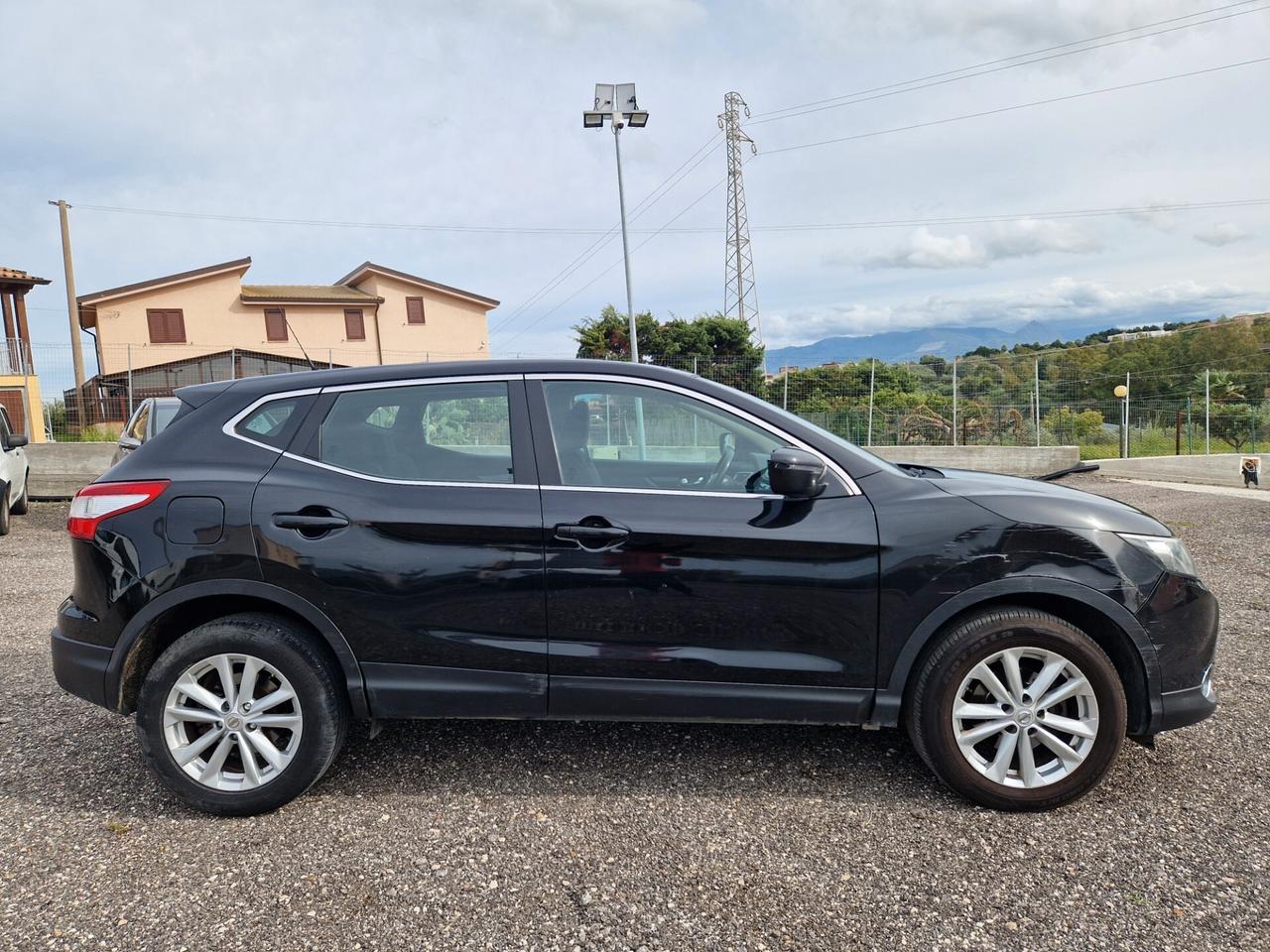 Nissan Qashqai 1.5 dCi Business