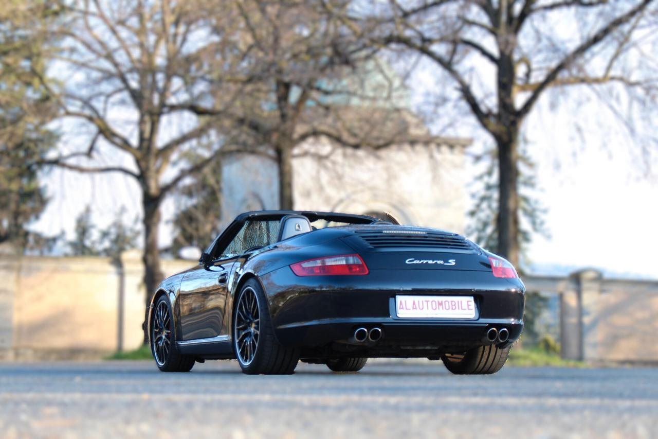 Porsche 911 Carrera S Cabriolet