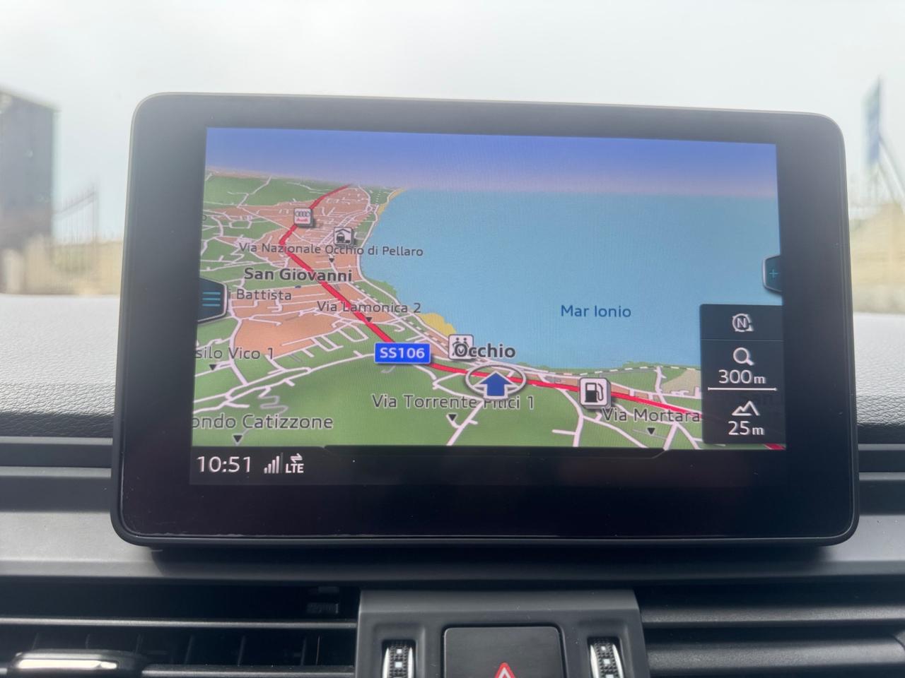 Audi Q5 40 TDI quattro S tronic Business