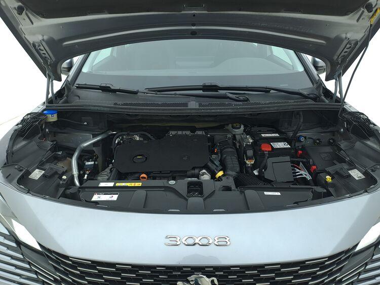 Peugeot 3008 Active Business EAT8 BR205786 1.5 Diesel 131CV