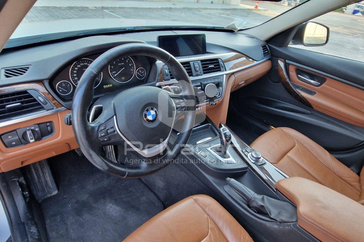 BMW 328i xDrive Luxury