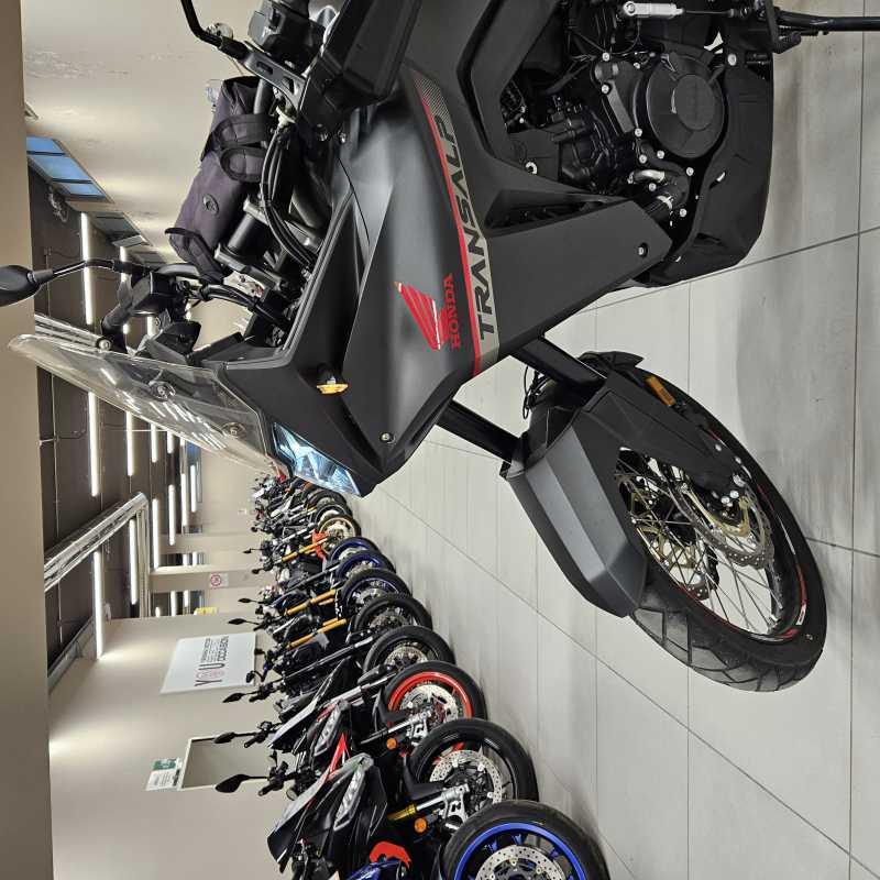 Honda Transalp XL750 - 2024
