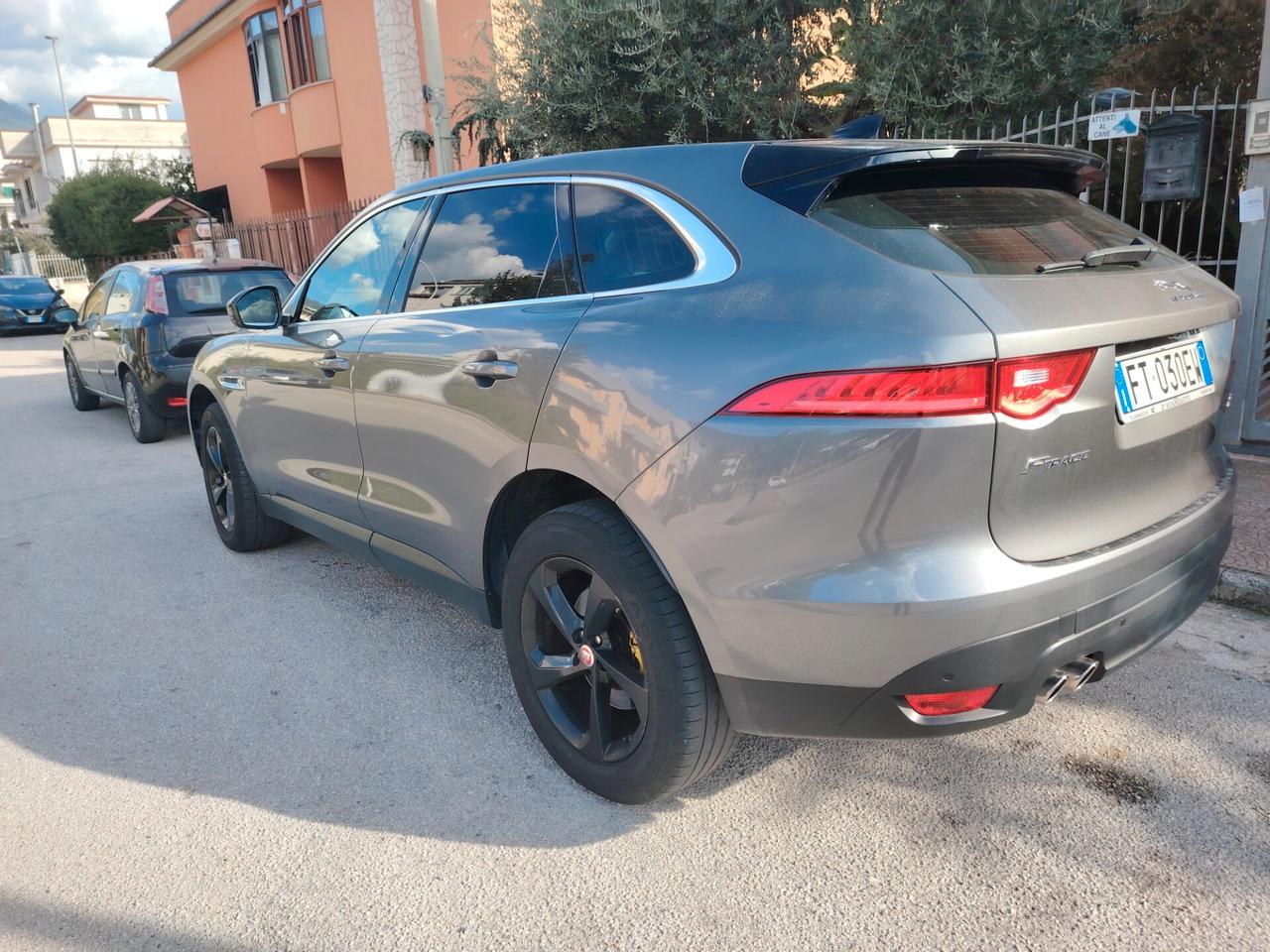 Jaguar F-Pace 2.0 D 180 CV AWD aut. Prestige
