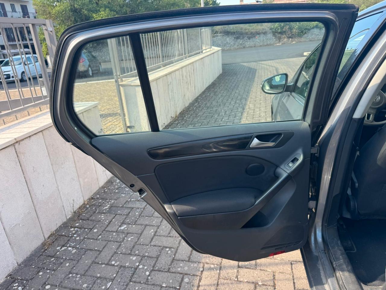 Volkswagen Golf 1.6 TDI DPF 5p. Comf. BlueM. Tech.