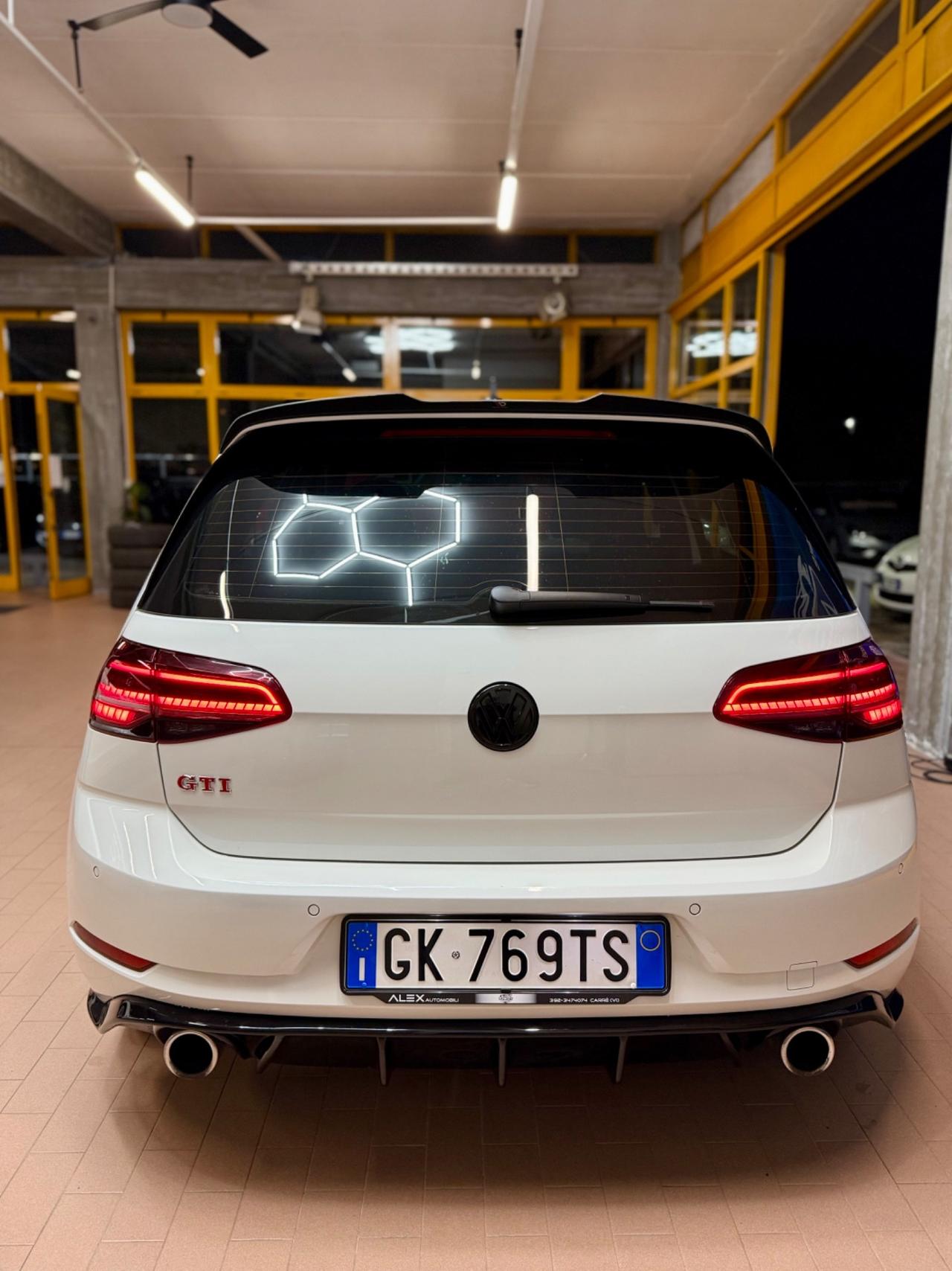 VW Golf Vll GTI 2.0TSI 245cv DSG E6