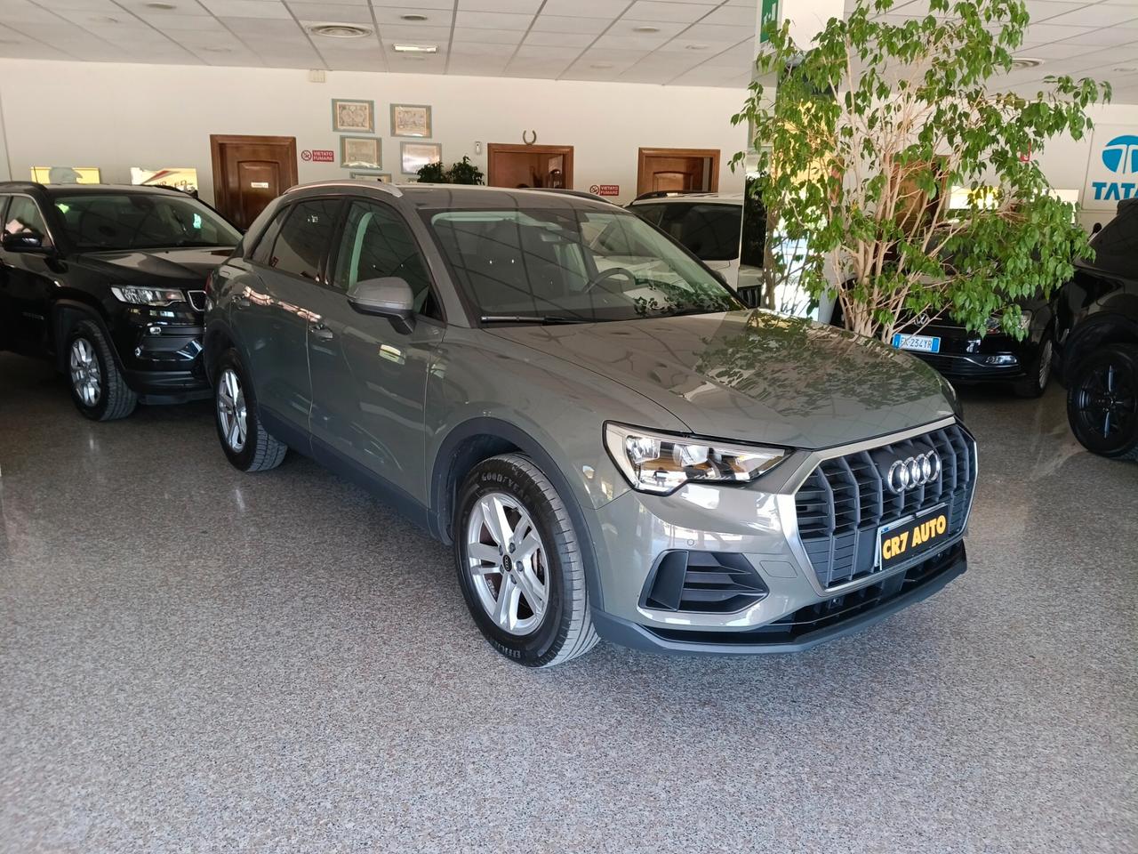 Audi Q3 45 TFSI e S tronic
