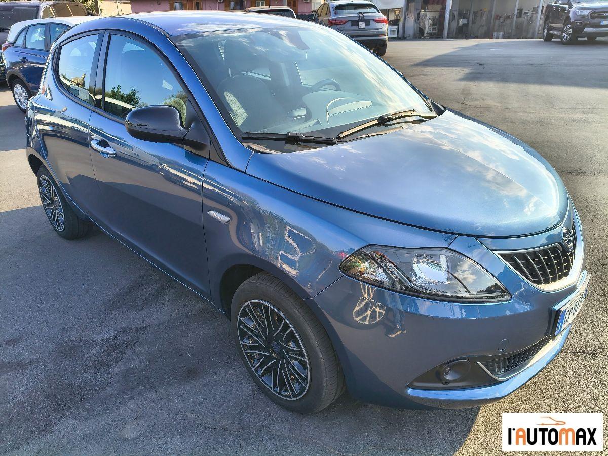 LANCIA - Ypsilon - 1.0 FireFly 5p. S&S Hybrid Oro