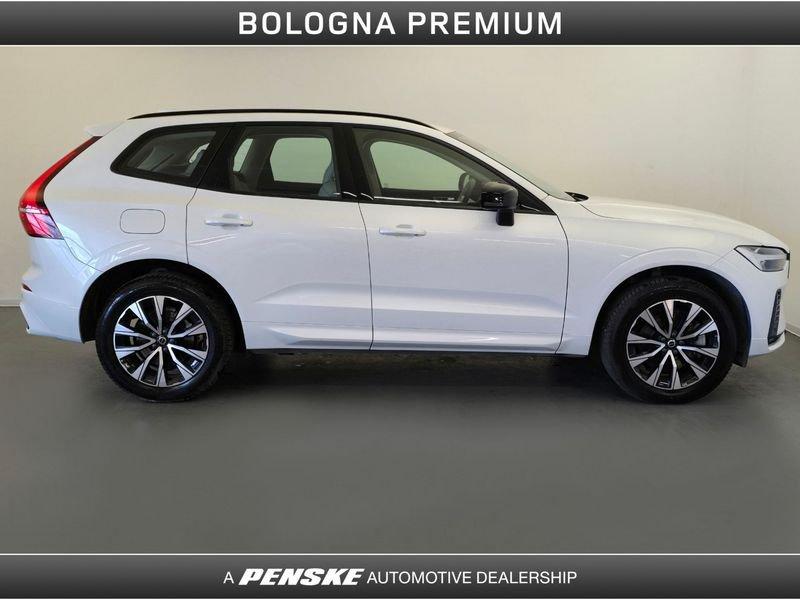 Volvo XC60 B4 (d) automatico Plus Dark