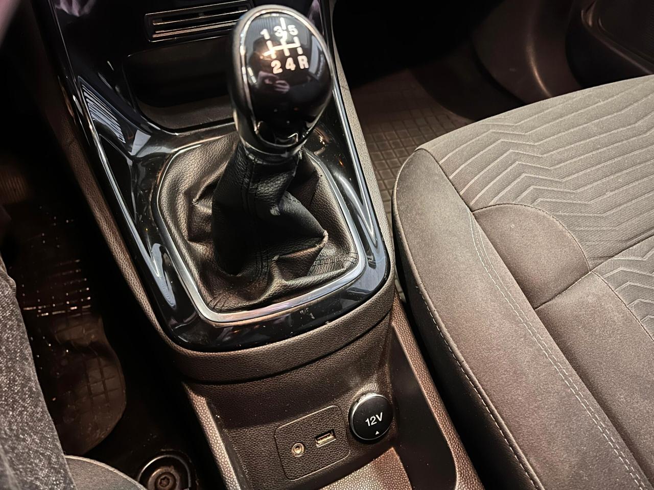 Ford Fiesta 1.5 TDCi 75CV 5 porte Titanium