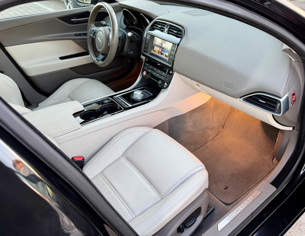 Jaguar XE 2.0 D Turbo aut. Prestige