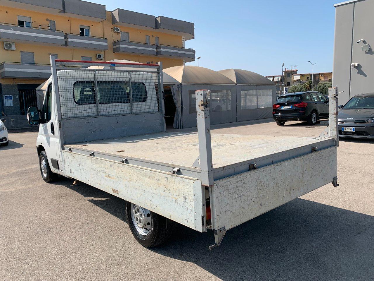 PEUGEOT Boxer Ribaltabile Trilaterale Cassone Fisso