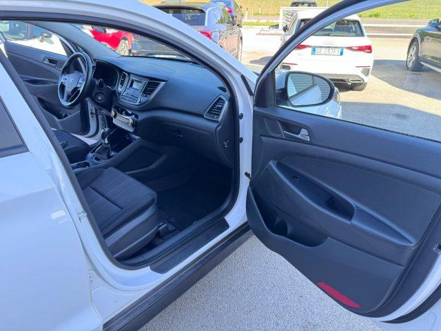 HYUNDAI Tucson 1.7 CRDi XPossible, NAVIGATORE, TELECAMERA