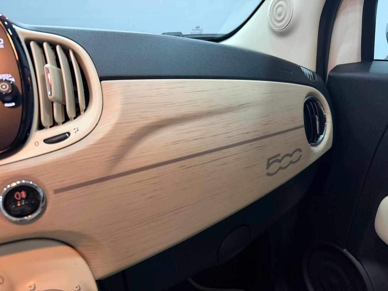 Fiat 500 C 1.0 Hybrid Dolcevita