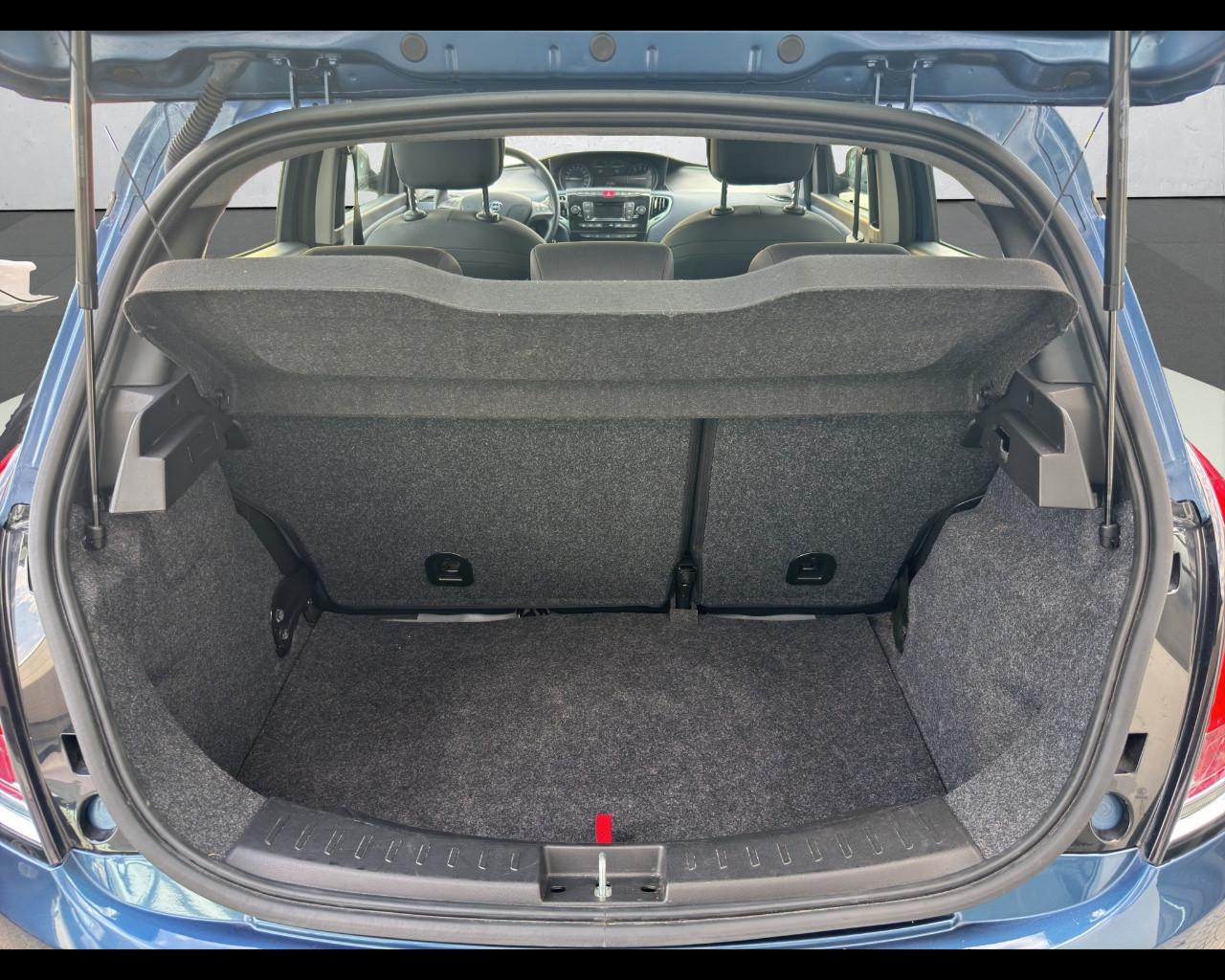 LANCIA Ypsilon 3ª serie - Ypsilon 1.0 FireFly 5 porte S&S Hybrid Oro
