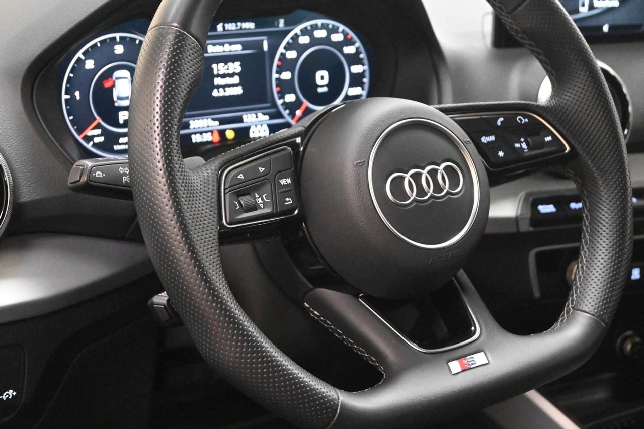 AUDI Q2 Q2 35 TDI S tronic S line Edition