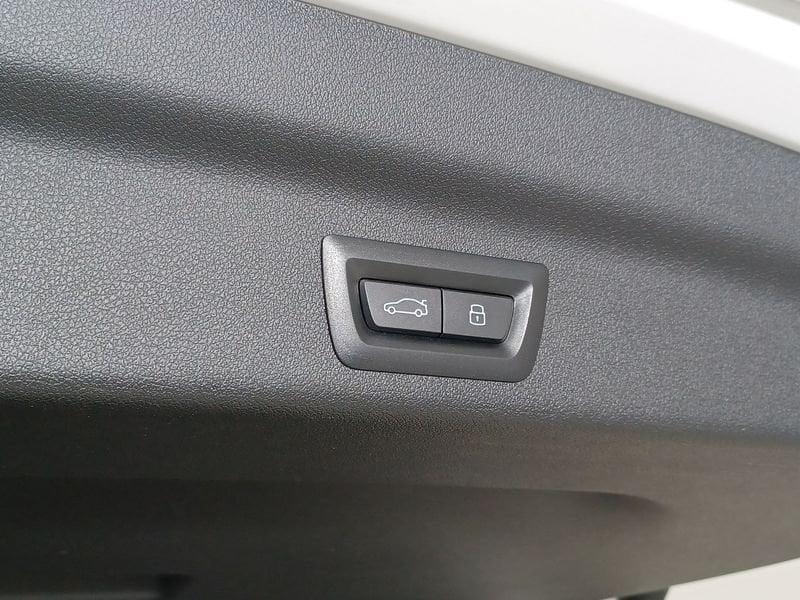 BMW X1 U11 sdrive18d auto