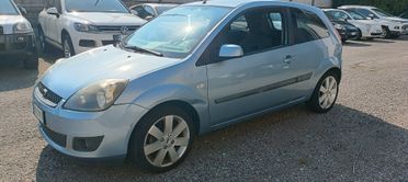 Ford Fiesta 1.2 16V 3p. Ghia