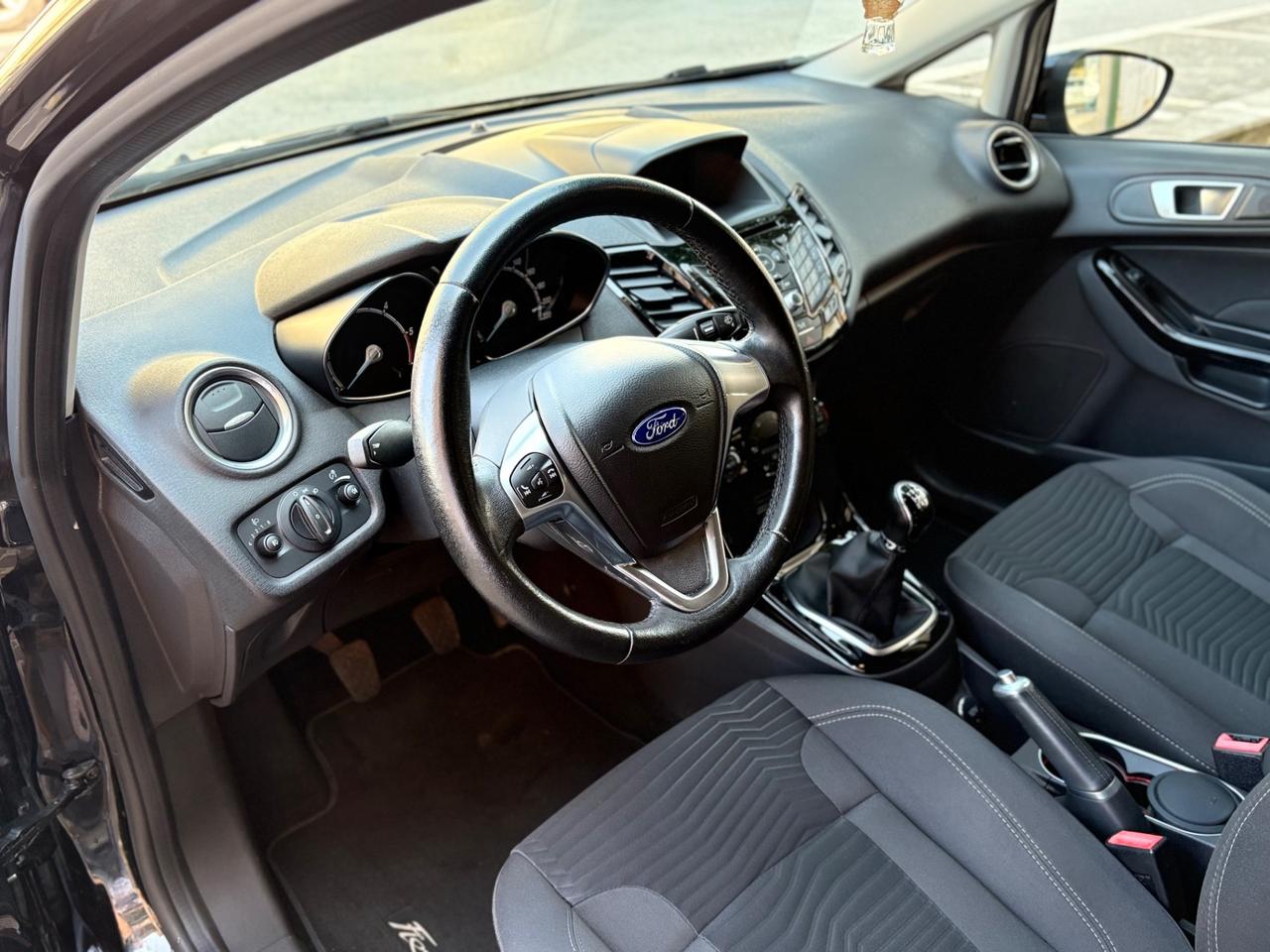 Ford Fiesta 1.5 TDCi 75CV 5P Titanium FULL/LED/NAV