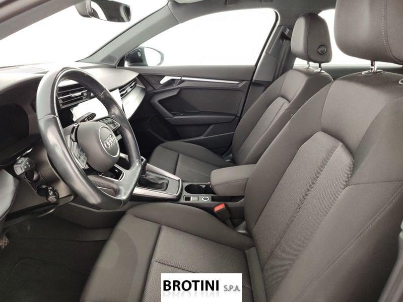 Audi A3 30 TDI Business Advanced