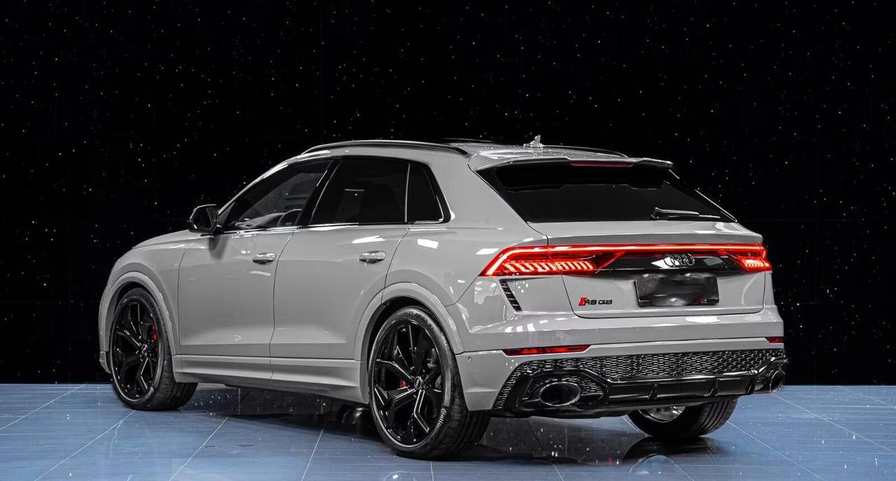 Audi RS Q8 RSQ8 Nardo 23" Pano RS-Design Sport-Exh Matrix