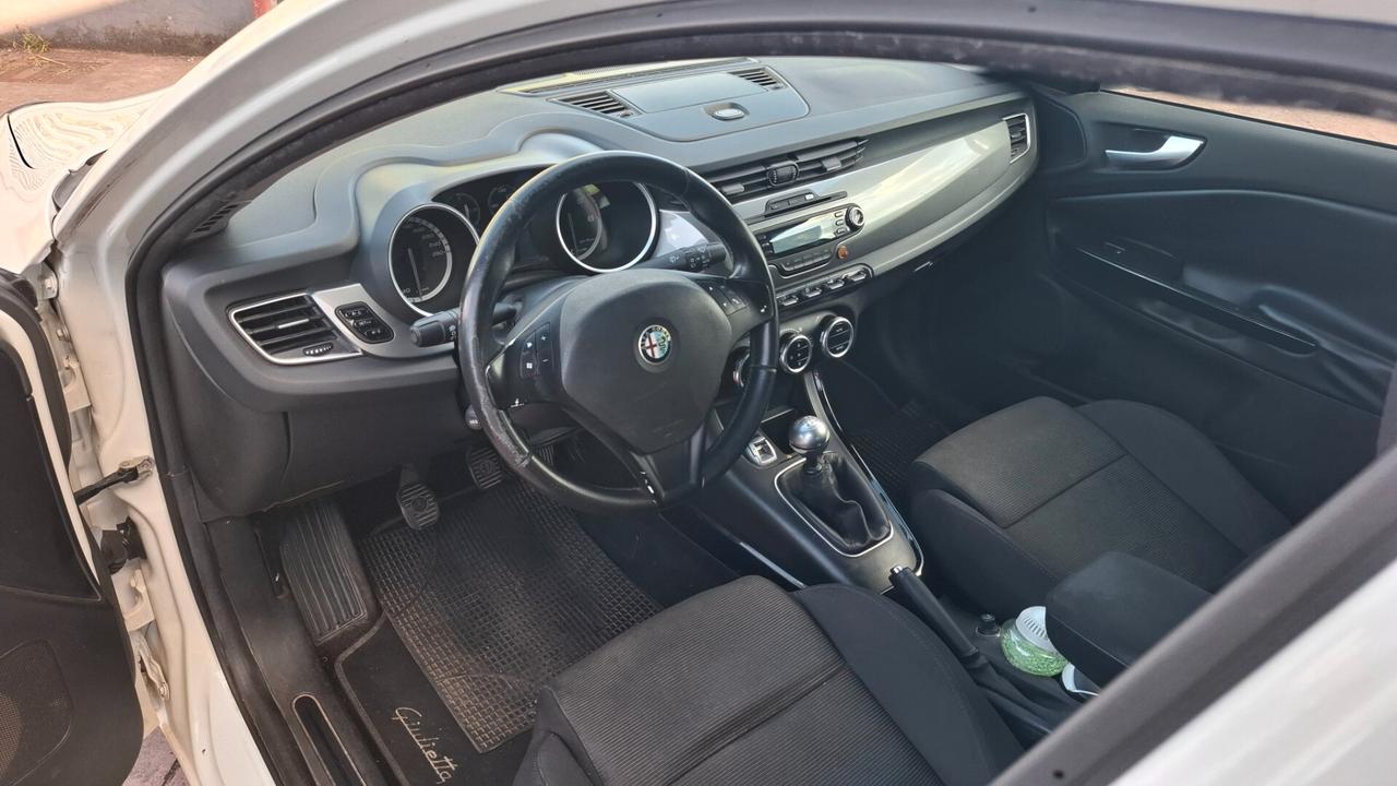 Alfa Romeo Giulietta 1.6 JTDm-2 105 CV Distinctive