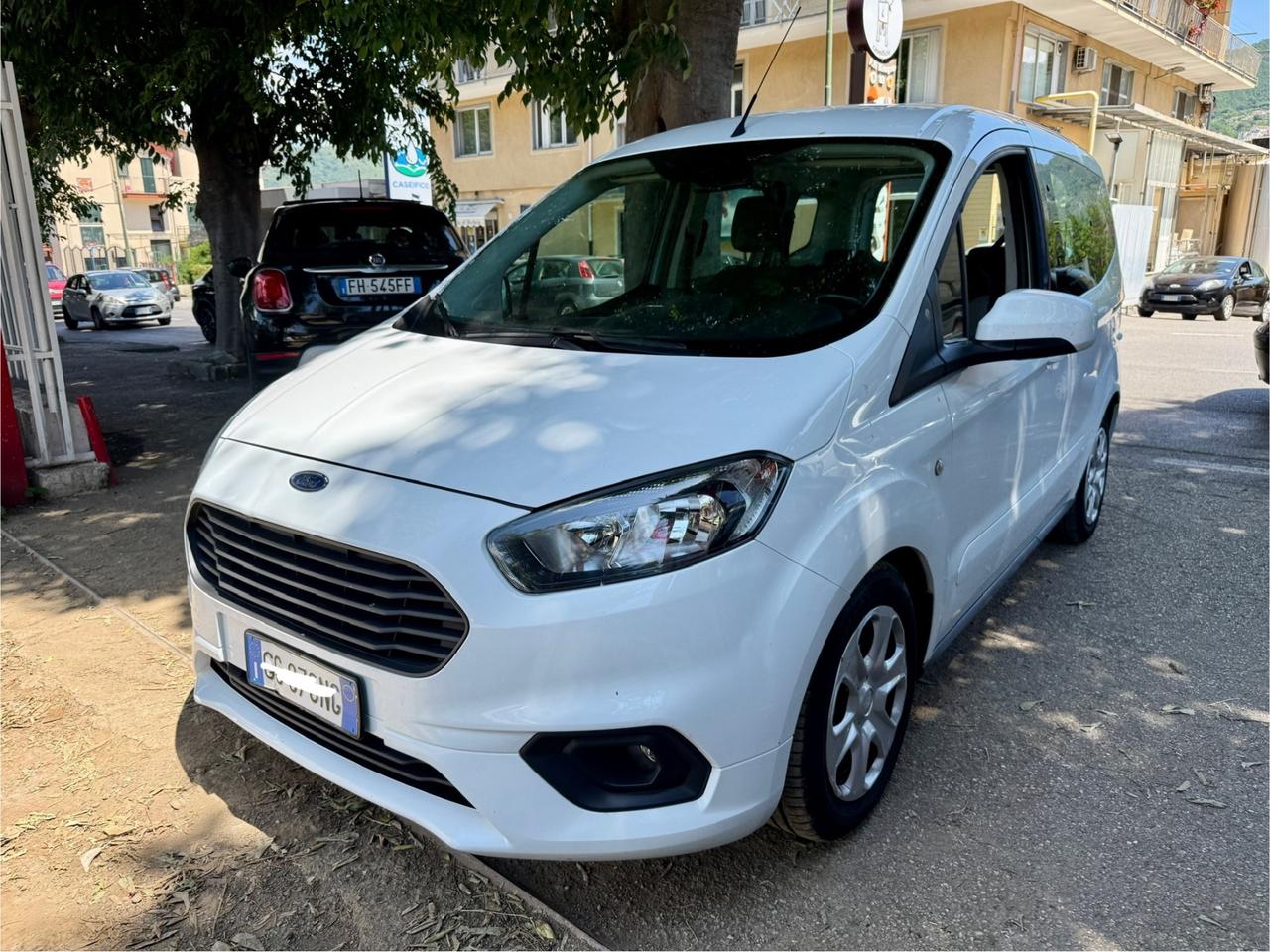 Ford Tourneo Courier Tourneo Courier 1.5 TDCI 75 CV S&S Plus