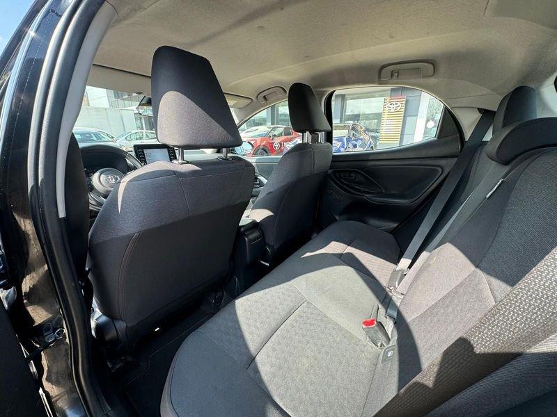 Toyota Yaris Hybrid Active MY22