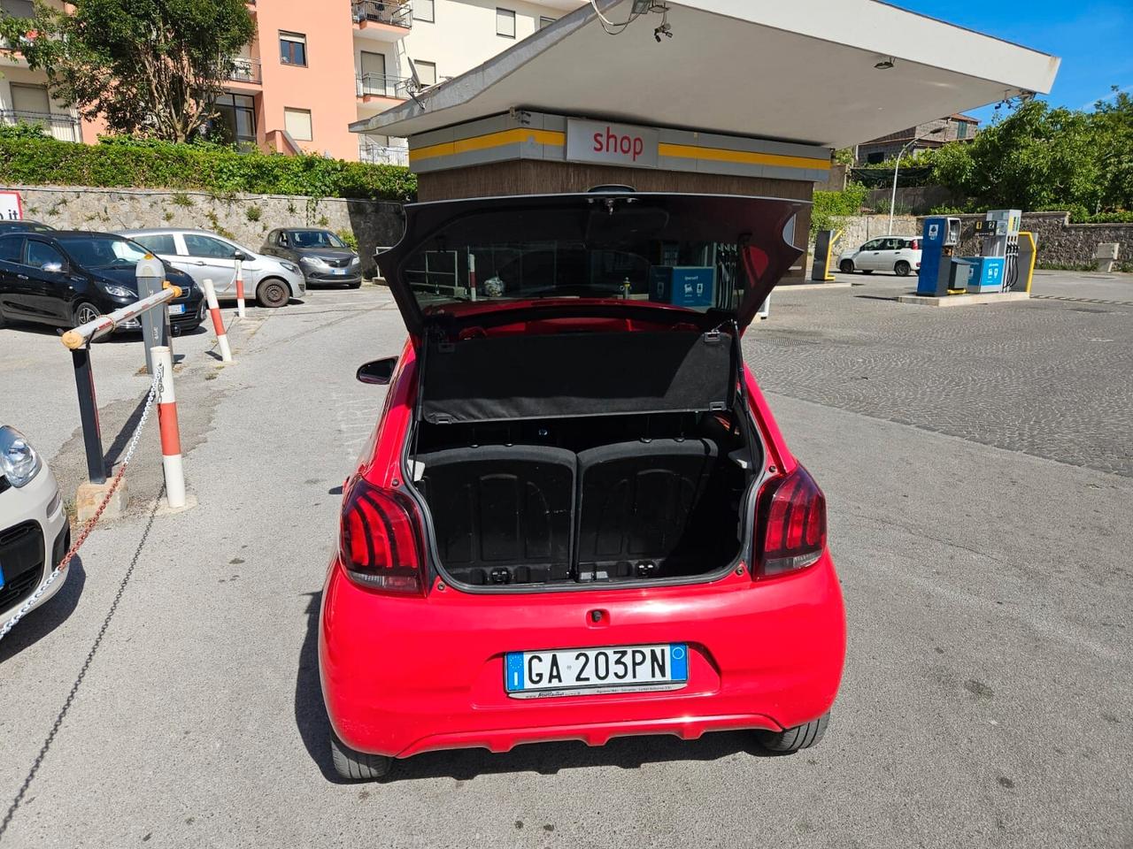 Peugeot 108 PureTech 82 5 porte Allure