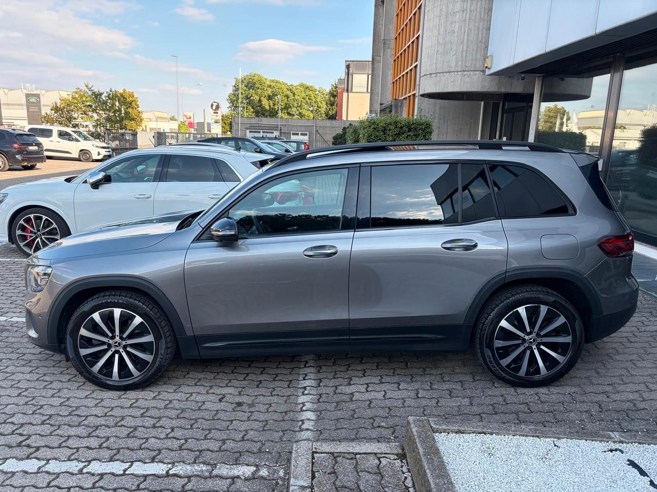 Mercedes-Benz GLB 250 Sport Plus 4matic auto 7posti MOTORE RUMOROSO