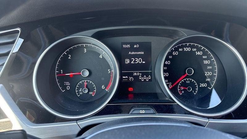 Volkswagen Touran III 2015 1.6 TDI SCR 115cv Business