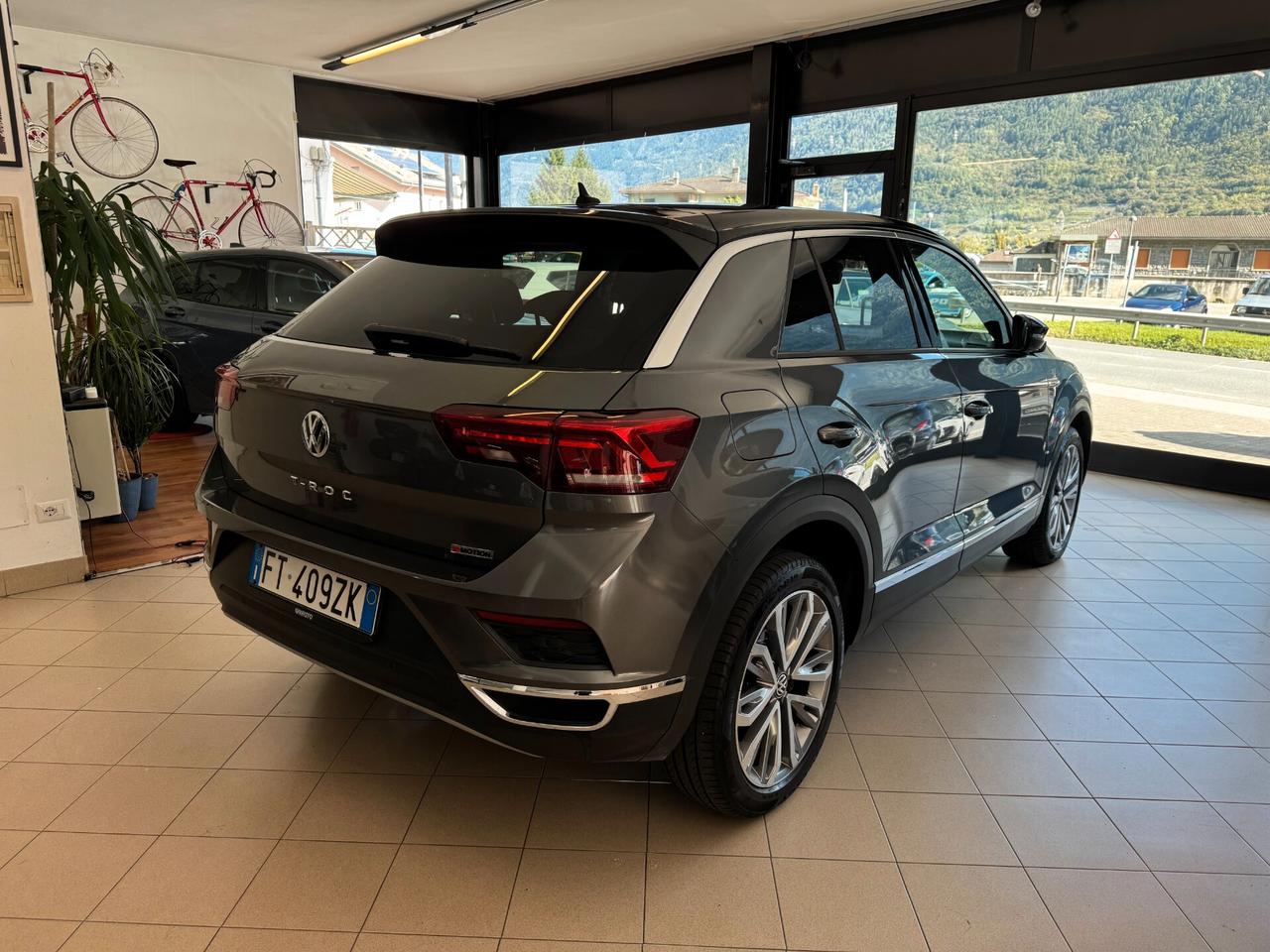 VOLKSWAGEN T-ROC 2.0cc 150CV TDI DSG 4MOTION