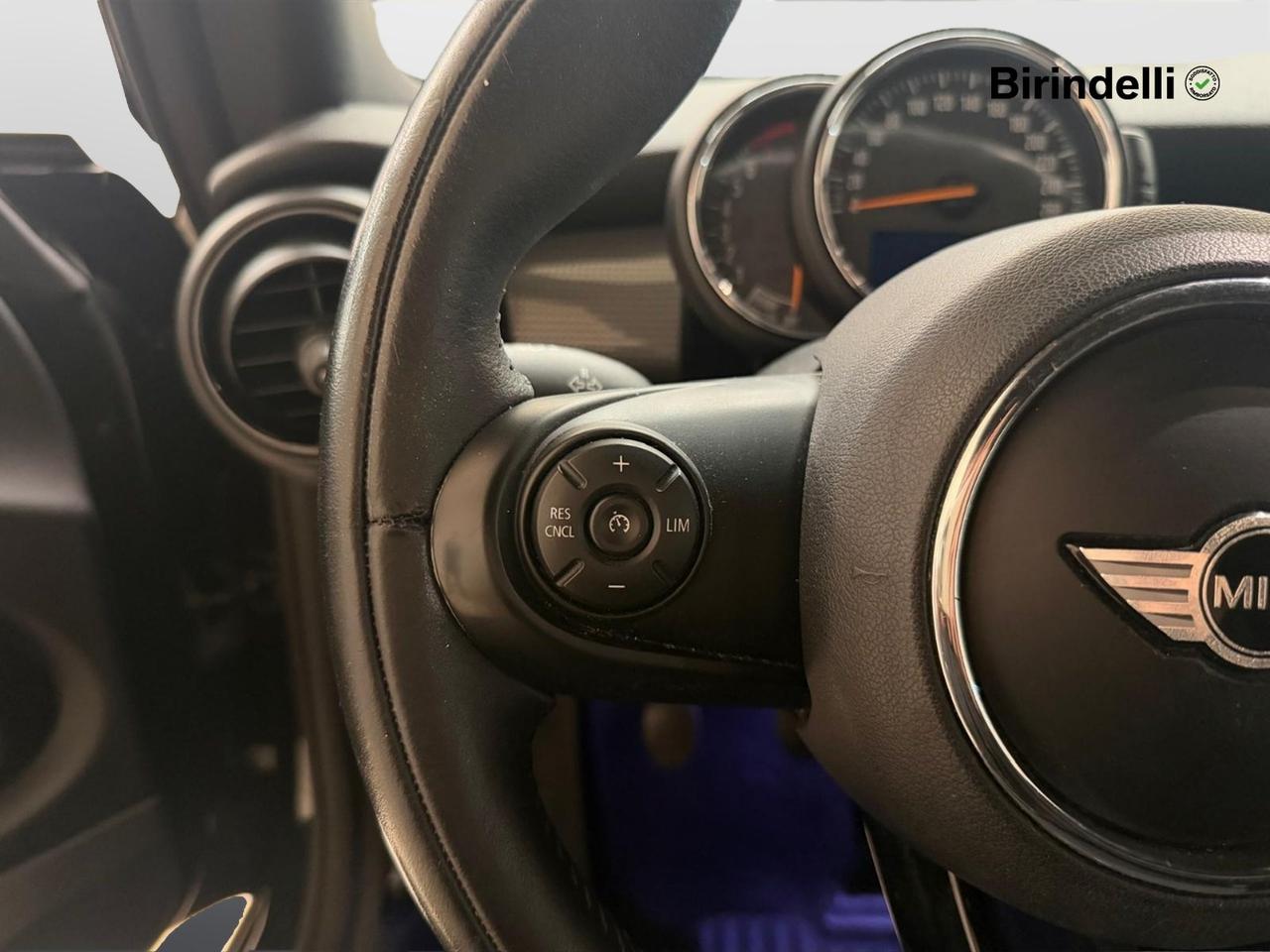 MINI Mini Cabrio (F57) - Mini 1.2 One Boost Cabrio