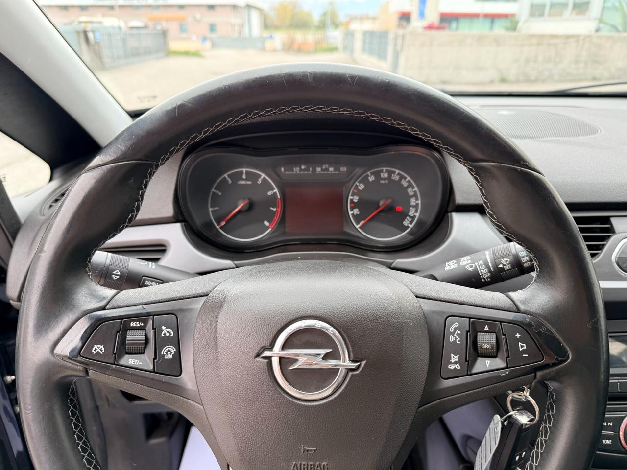 Opel Corsa 1.4 90CV GPL Tech 5 porte n-Joy