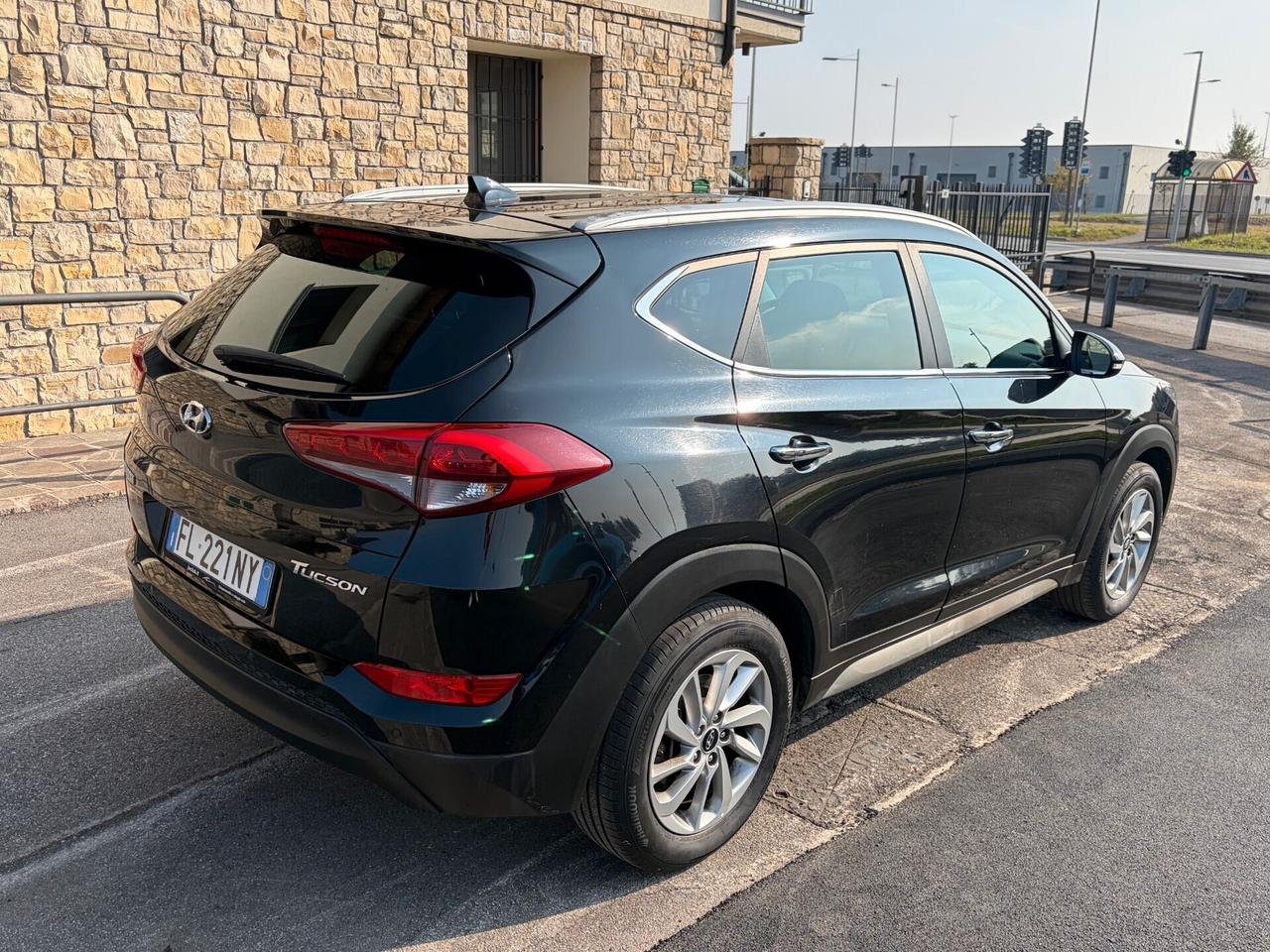 Hyundai Tucson 1.7 CRDi DCT Sound Edition