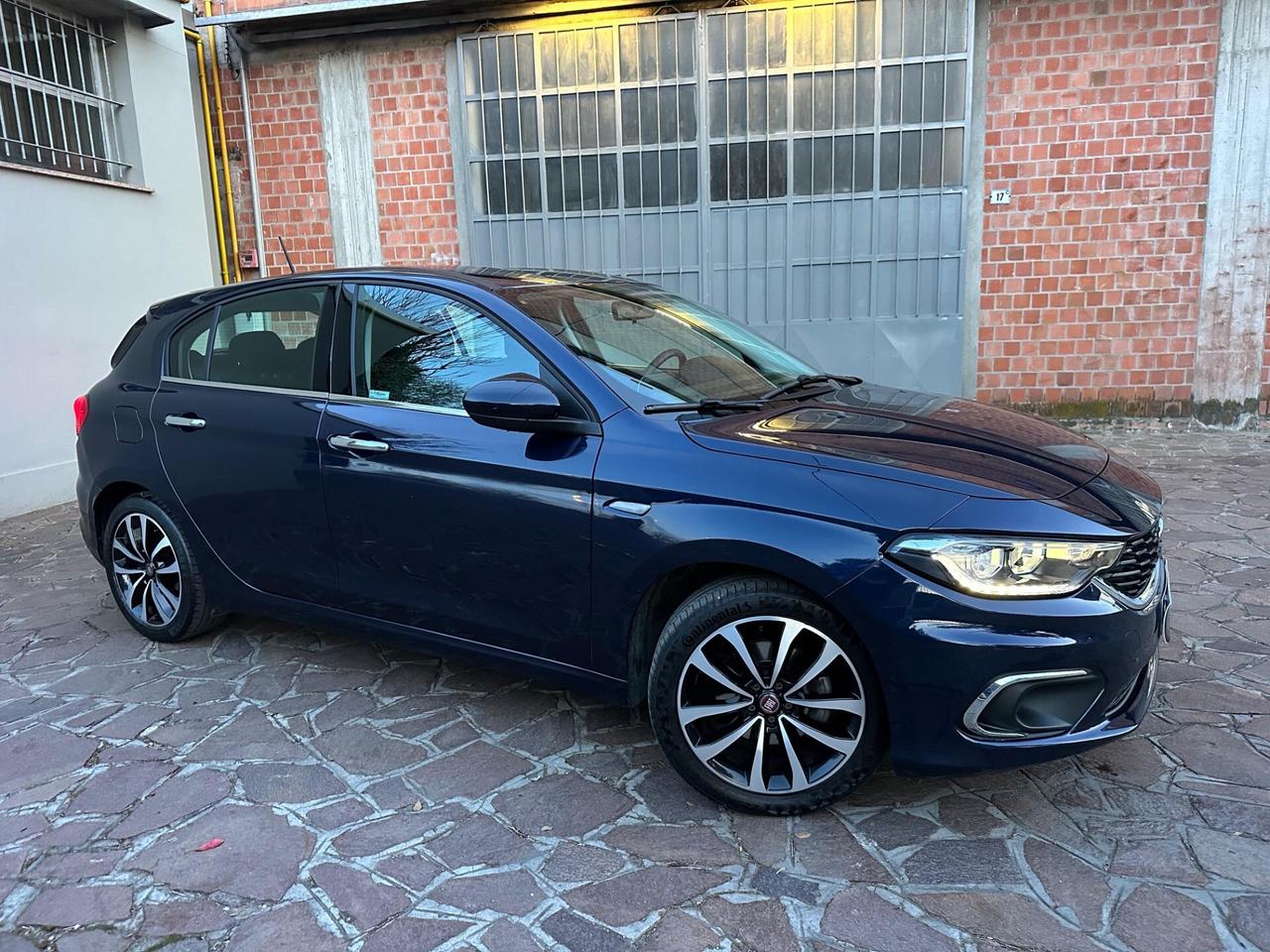 Fiat Tipo 1.3 Mjt S&S 5 porte Lounge. Neopatentati