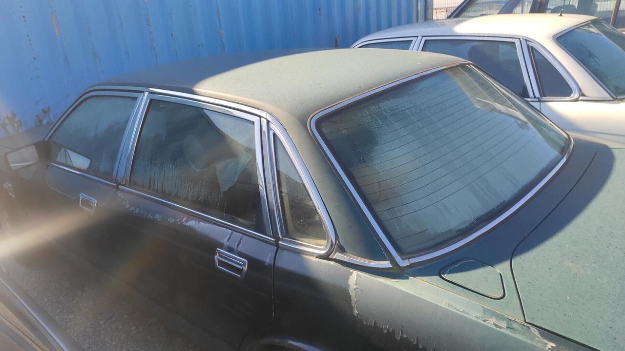 2 Jaguar d'Euro 2.500,00